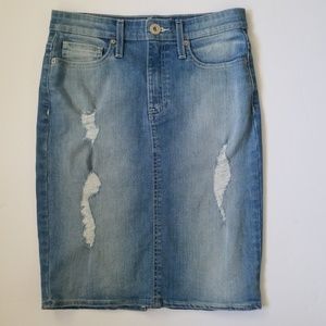 GUESS Distressed Denim Skirt - Light Wash - Small